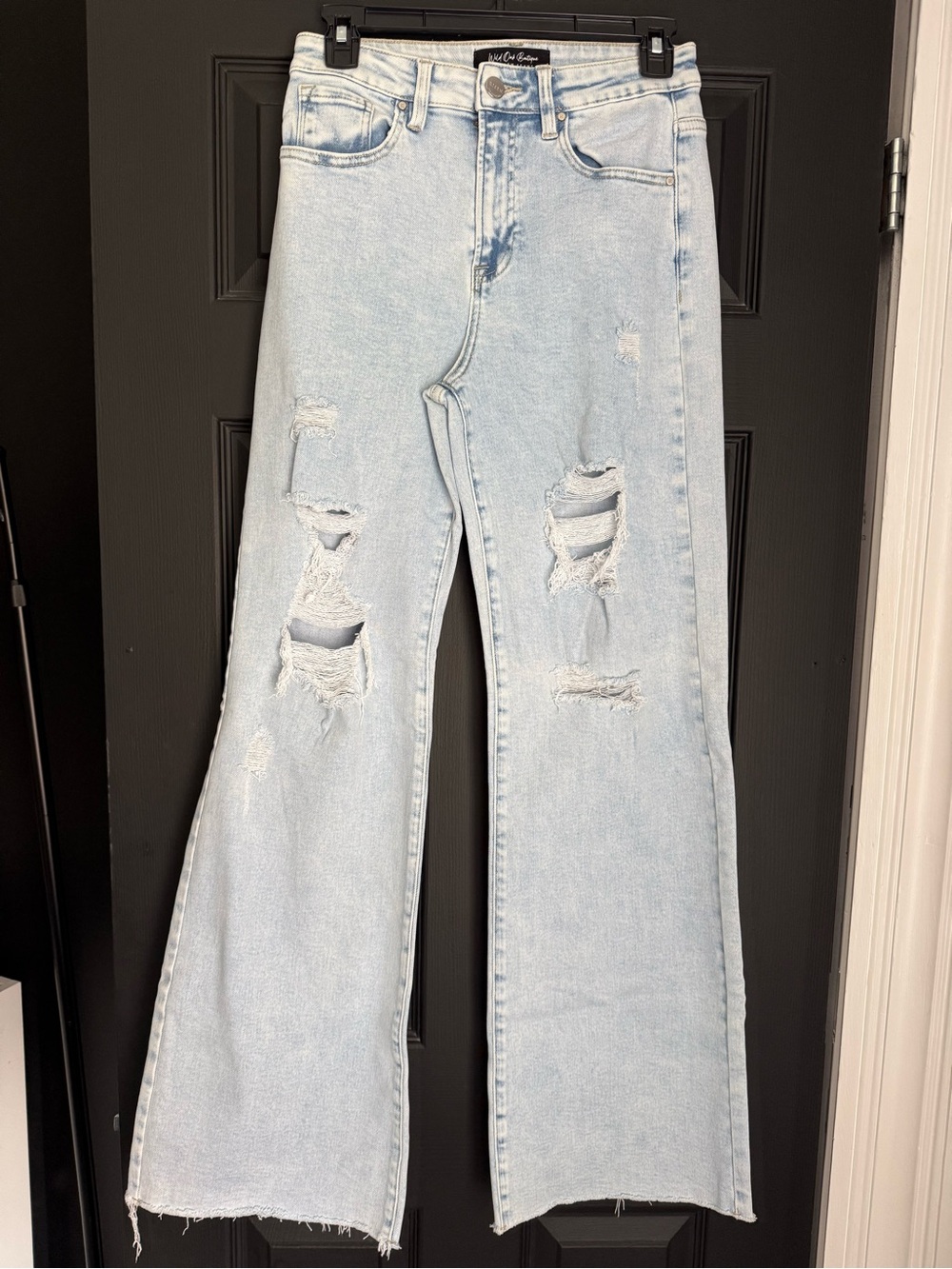 Risen Distressed High-Rise Straight